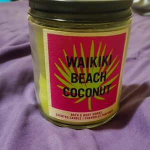 Bath and body works candle
